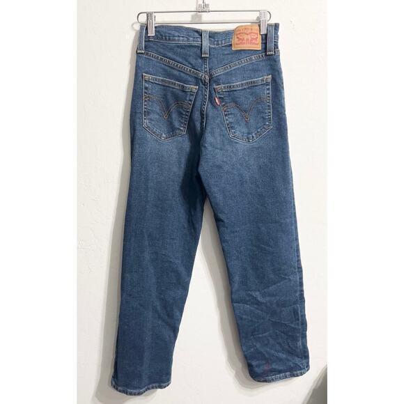 Levi’s Women’s PREMIUM Wedgie Straight Button Fly Jeans Size 26 Dark Wash denim - Picture 7 of 9
